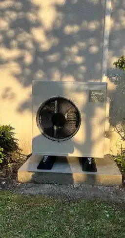 installateur panneaux photovoltaïques Saint Sylvain d'Anjou-2