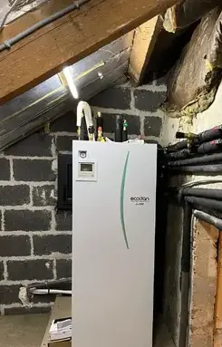 installateur panneaux solaires Avrillé-3
