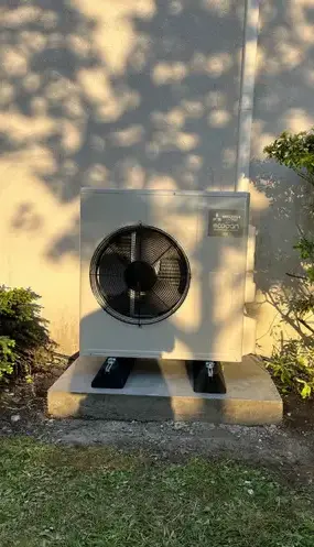 installateur panneaux solaires Avrillé-4